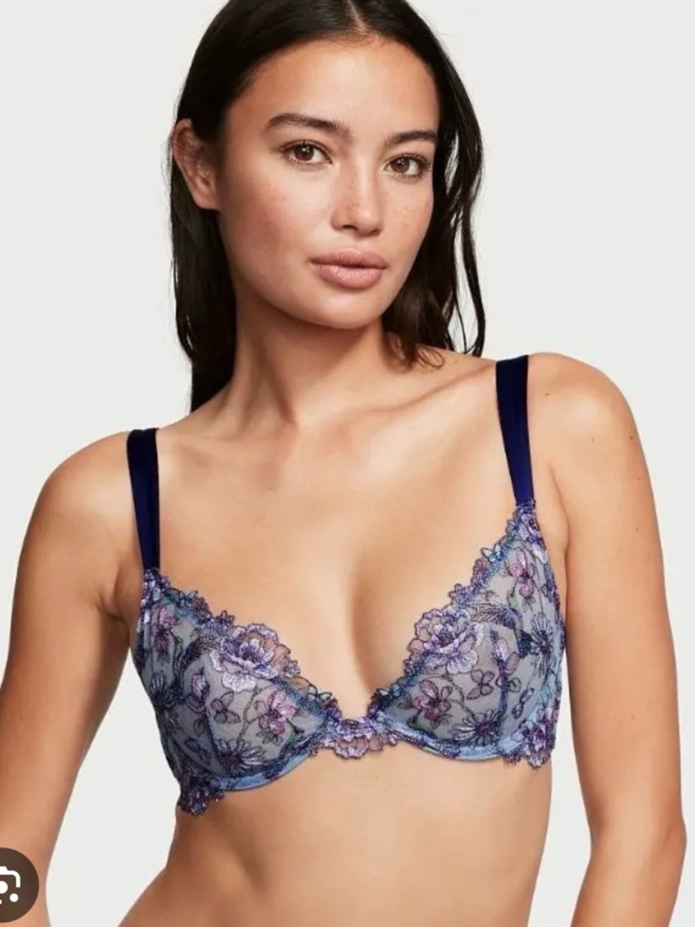 Victoria’s Secret - Low Cut Demi Bra - Embroidered - Size 36D
